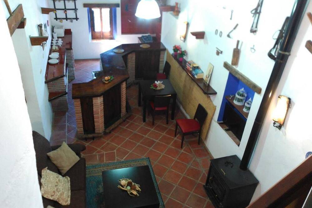 Estudio El Pilarillo in Alcaucín, Málaga Province