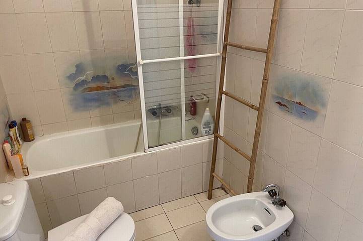 Location de vacances pour 4 personnes, avec jardin et balcon dans Plage du Ruppione - 3