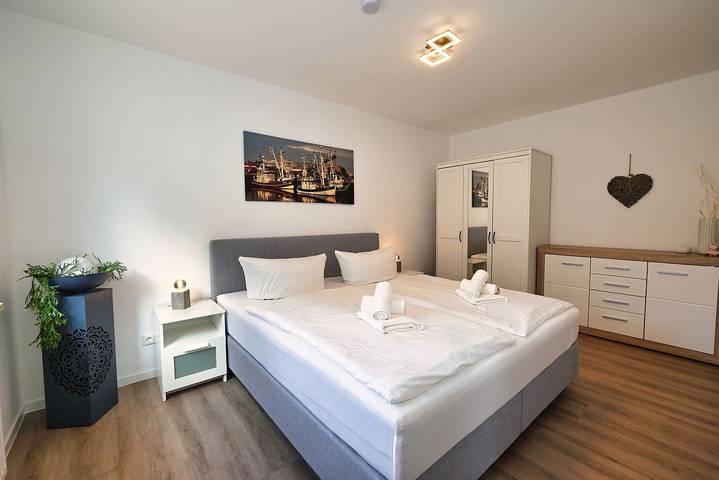 Ganze Wohnung, Ferienwohnung Strandlöper – Ihr Urlaub in erster Reihe mit eigener Wallbox und Meerzeit Eintritt in Büsum, Kreis Dithmarschen