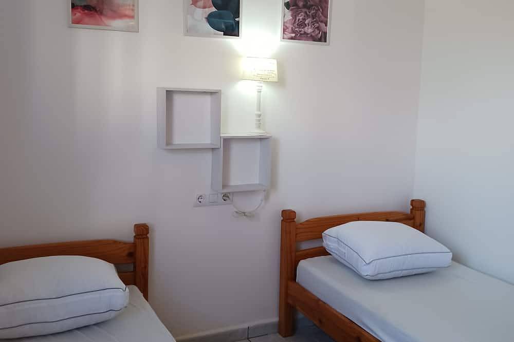 Casa en planta baja con piscina privada para 6 personas a 1500 m de la playa in La Escala, Alt Empordà