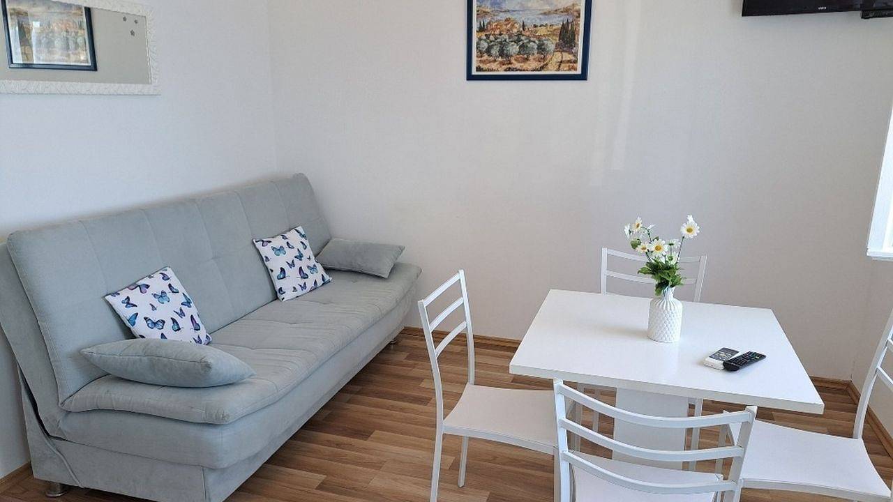 Ferienhaus für 8 Personen (58 m²) in Igrane in Igrane, Makarska Riviera