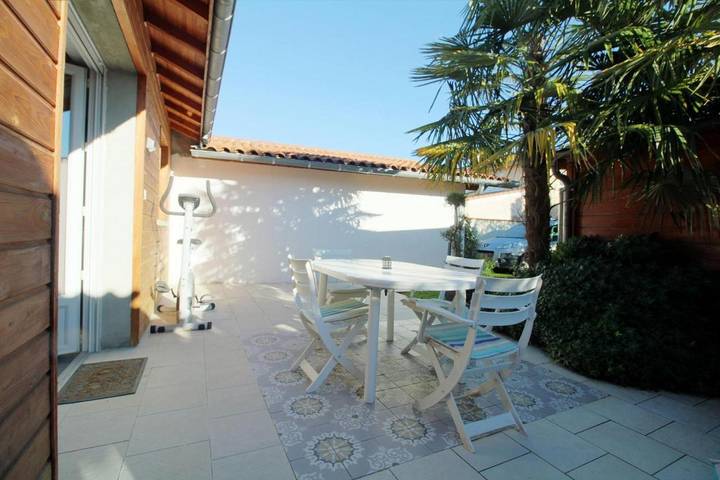 Gîte pour 2 personnes, avec terrasse à Séméac - 3