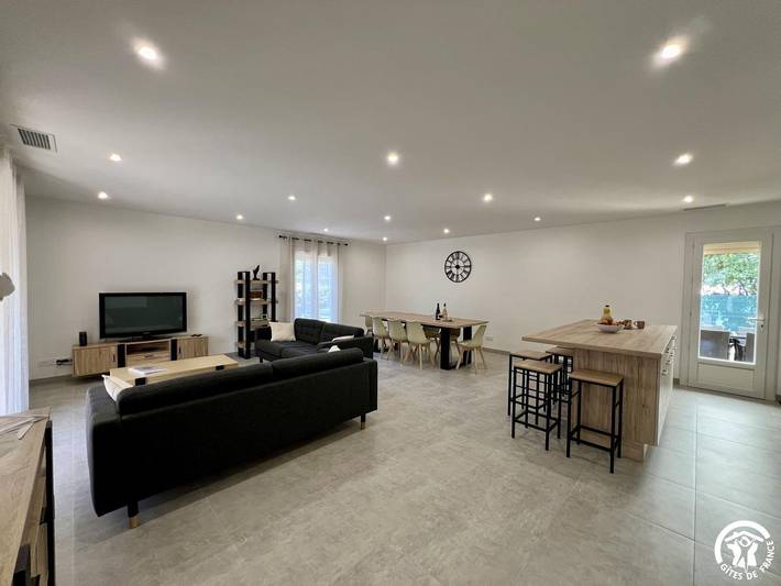 Gîte pour 8 personnes, avec jardin et jacuzzi à La Redorte - 3