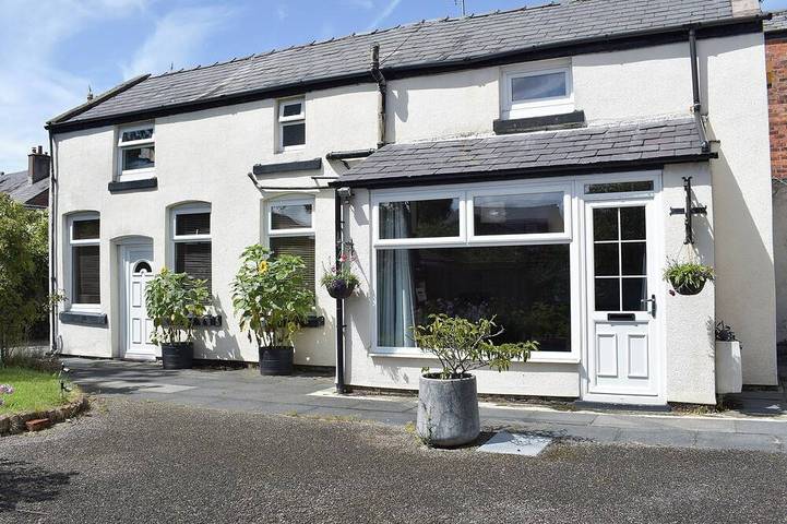 Cottage for 4 people, with garden in Southport (Merseyside)