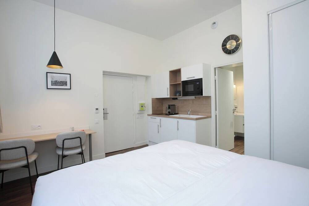 Appartement entier, Motte Fénelon Appart in Cambrai, Département Nord
