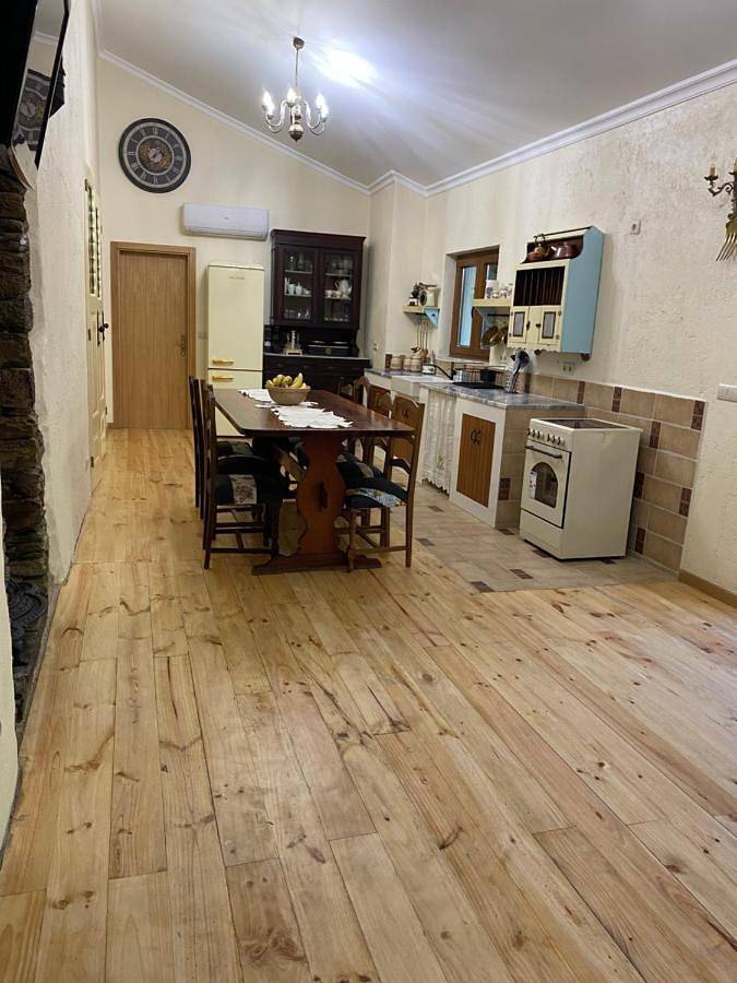 Gîte pour 8 personnes, avec vue ainsi que jardin et piscine à Pinhão - 3