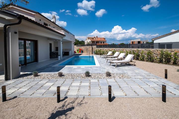 Appartement entier, Holiday house Jewel with private pool in Ville de Krk, Krk