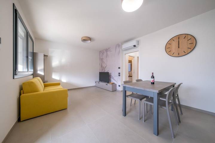 Gîte pour 4 personnes, avec jardin et piscine à Garde - 3