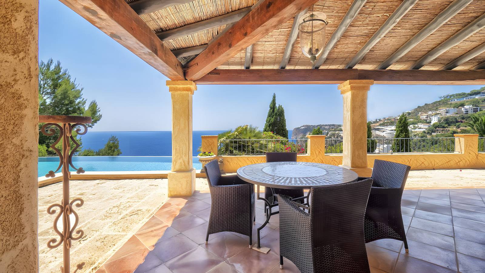 Feriehus for 8 personer med sauna in Cala Llamp, Andratx