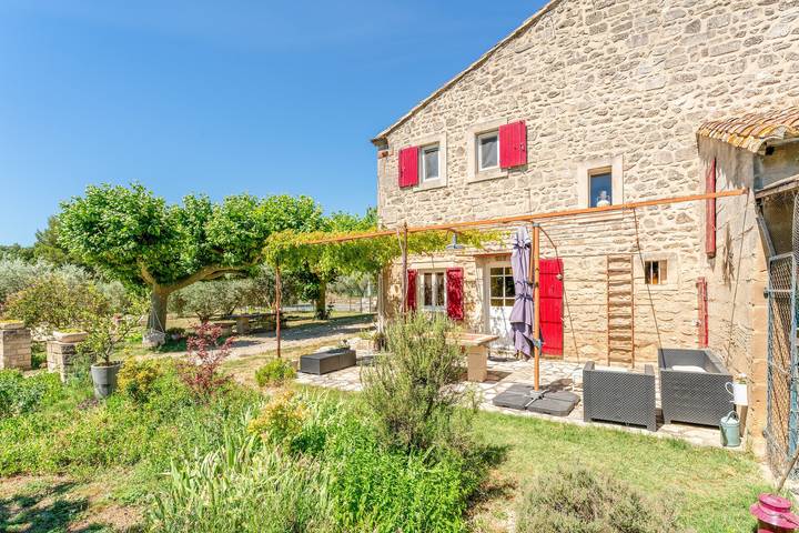 Vakantiehuis 'Mas Derrière Château' met Uitzicht op de Bergen, Wi-Fi en Airconditioning in Les Baux-de-Provence, Arles en omgeving