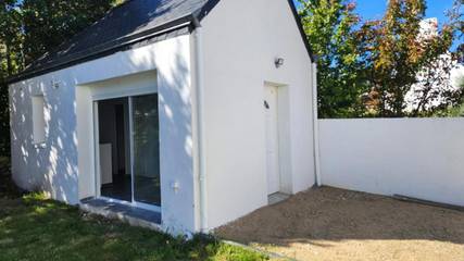 Gîte pour 2 personnes, avec terrasse ainsi que jardin et vue dans Plage Du Petit Rohu Saint Pierre Quiberon