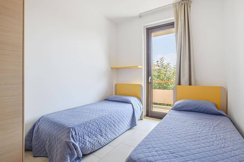 2 bedroom gorgeous home in Marina di Ragusa in Marina di Ragusa, Ragusa
