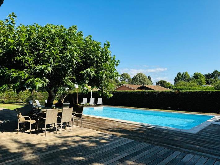 Location de vacances pour 12 personnes, avec piscine et jardin à Bias - 3