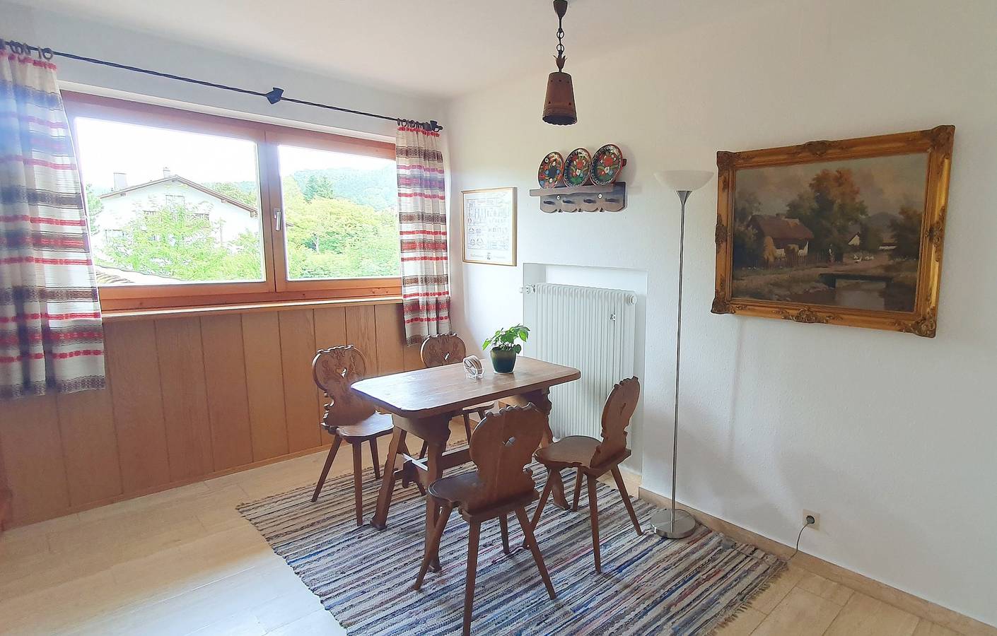 Bergener Hof - gemütliche Doppelzimmer, teilweise mit Balkon in Bergen (Chiemgau), Chiemsee
