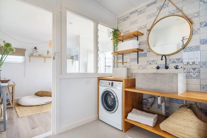 Holiday home for 12 people in Melbourne