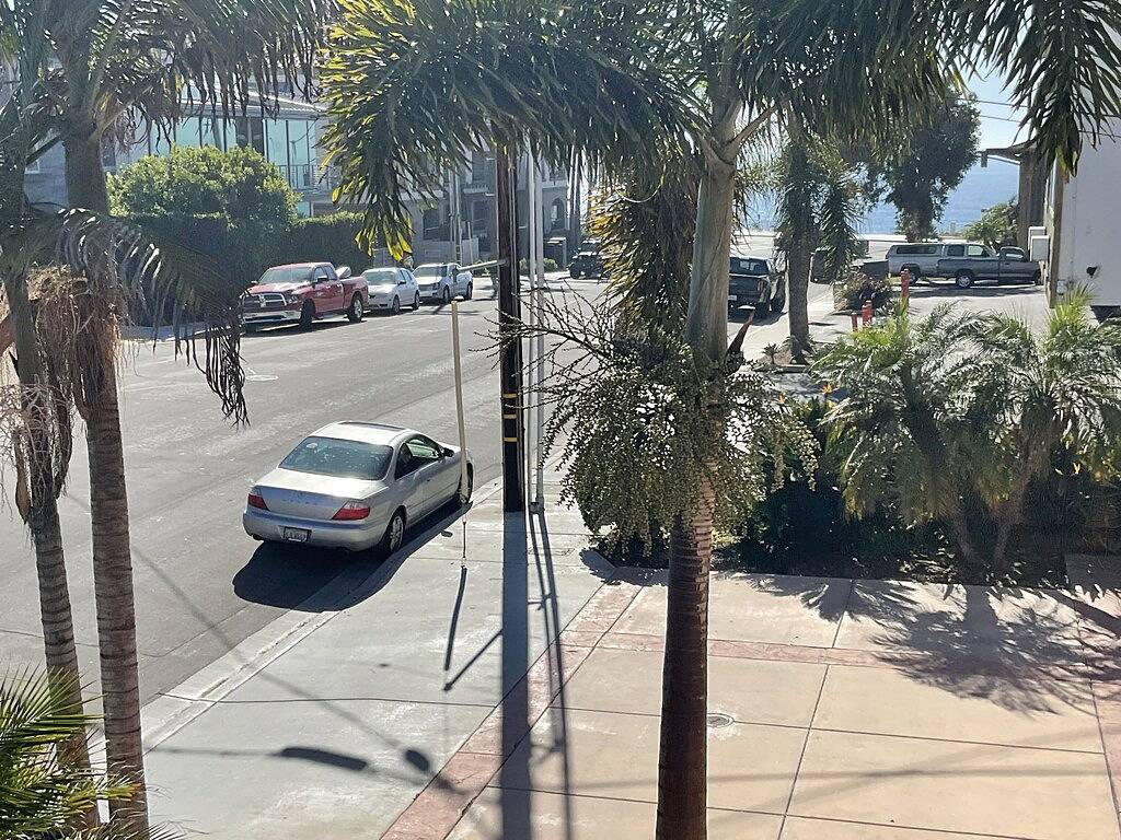 Carlsbad Village, Great Beach Access, Shops & Restaurants in Carlsbad, San Diego County