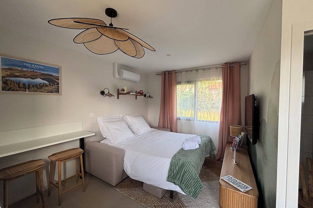 Appartement entier, Résidence Les 3 Volcans •Haut de gamme Jardin & Parking. Clermont Ferrand in Durtol, Parc naturel régional des Volcans d'Auvergne