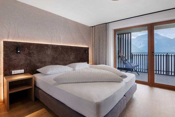 Ferienwohnung für 5 Personen, mit Balkon und Whirlpool sowie Garten und Sauna in Südtirol