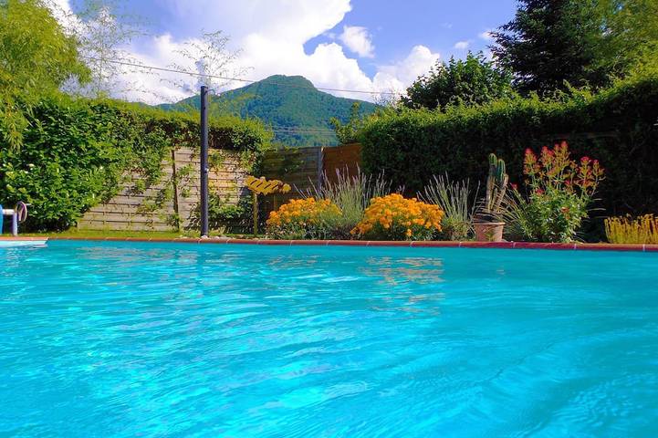 Holiday home for 5 people, with garden and terrace as well as pool - 1