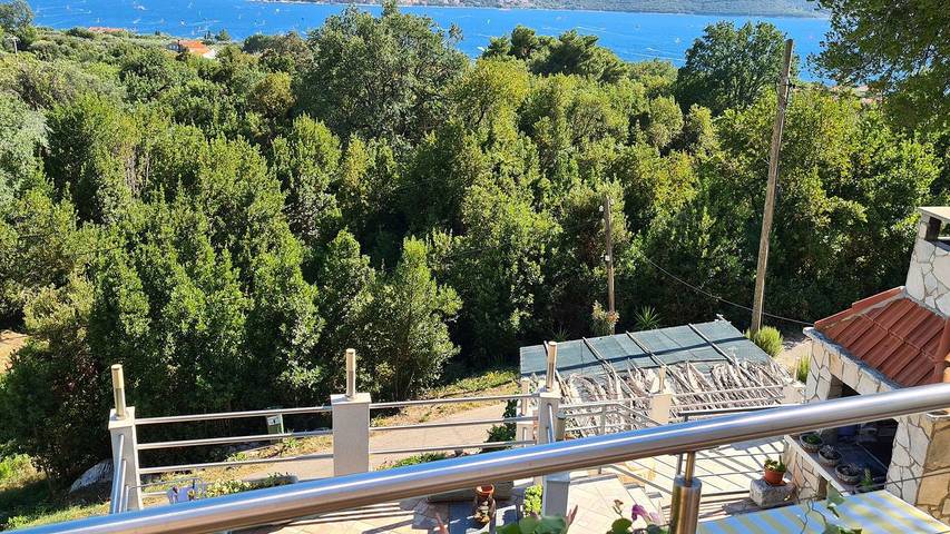 Ferienwohnung für 3 Personen, mit Ausblick und Terrasse - 1