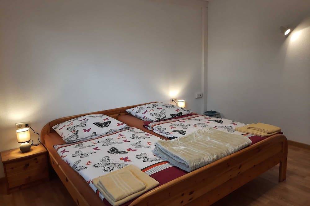 Doppelzimmer 7 - Haus Waldeck in Furtwangen, Mittlerer Schwarzwald