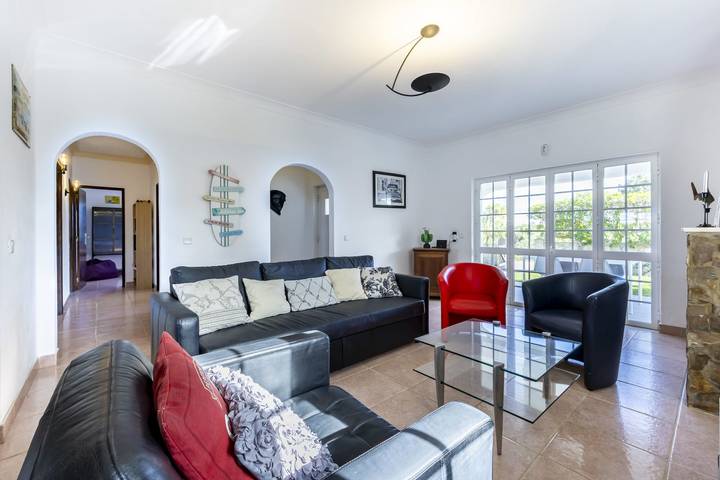 Ferienhaus für 6 Personen, mit Terrasse und Garten sowie Pool in Aljezur - 2
