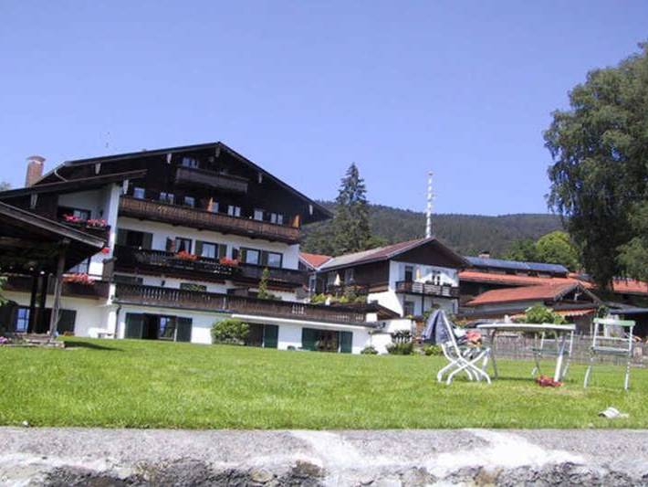 Ferienwohnung für 4 Personen, mit Balkon und Garten am Schliersee - 2