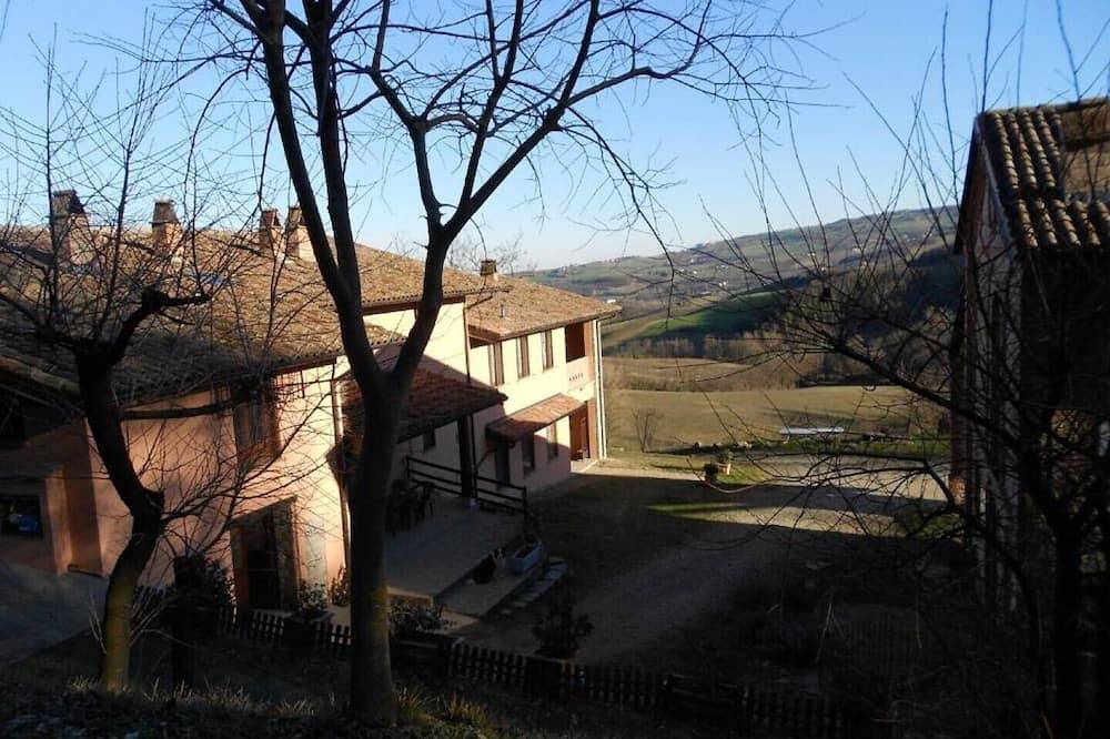 Appartamento intero, Appartamento in oasi di tranquillità in Piozzano, Provincia di Piacenza