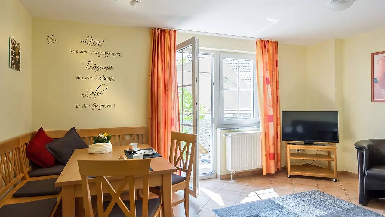 Ganze Ferienwohnung, Ferienwohnung für 4 Personen (65 m²) in Immenstaad am Bodensee in Kippenhausen, Immenstaad am Bodensee