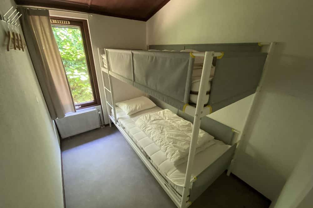 Vrijstaand vakantiehuis op rustig parkje in Scharendijke, Grevelingenmeer