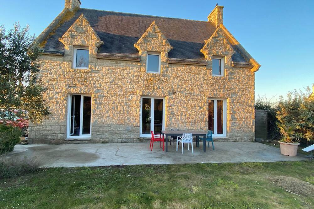 Danydan - Grande Maison Bretonne en Granit sur la Côte des Légendes in Brignogan-Plages, Brest region
