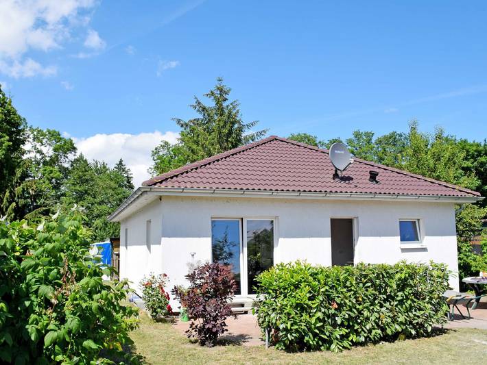 Ferienwohnung für 5 Personen, mit Terrasse und Garten