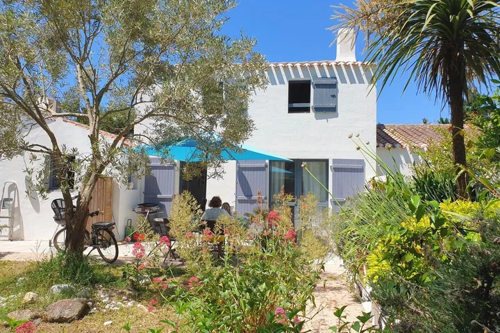 Chalet para 10 personas, con terraza y jardín - 1