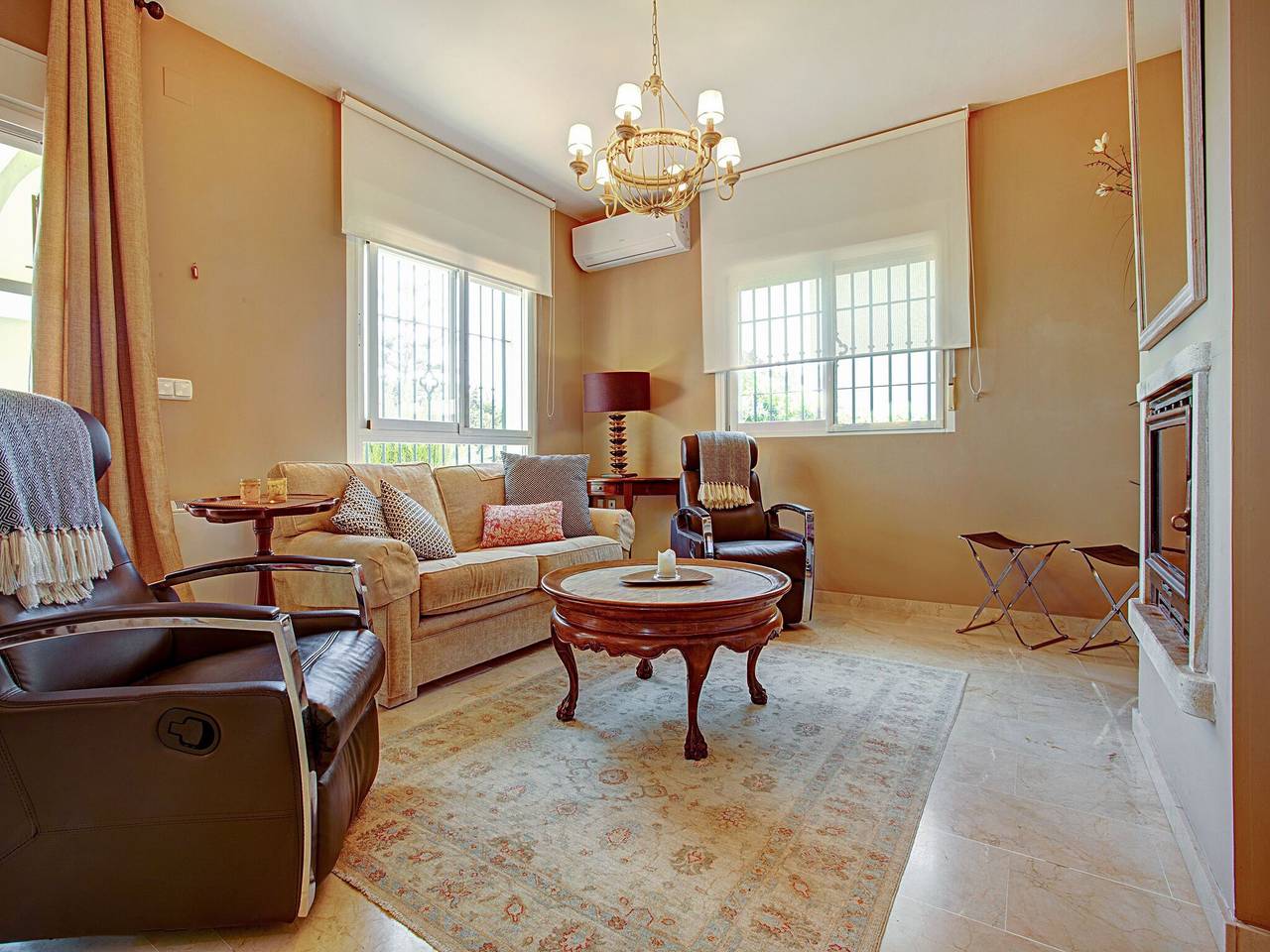 Villa en Salobrena cerca de Piscina y Playa in Monte de los Almendros, Salobreña