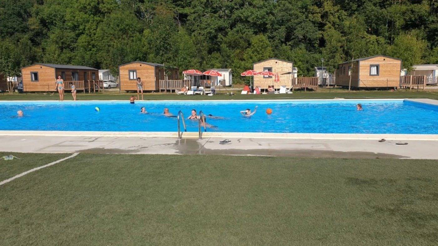 Camping 3 étoiles - Piscine  - ccbgcii in Lavelanet, Ariège