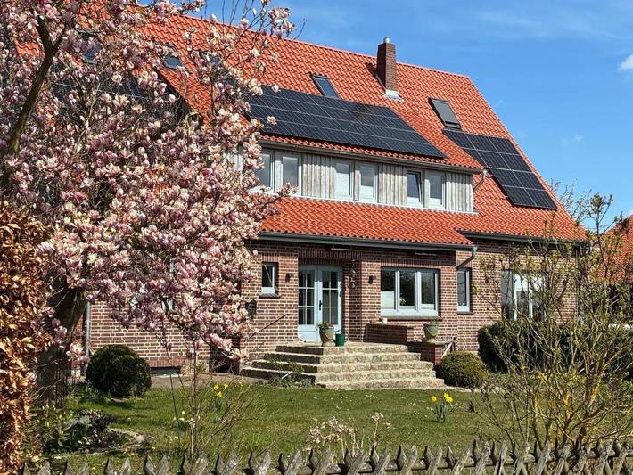 Ferienwohnung für 4 Personen, mit Balkon und Terrasse sowie Garten und Sauna in Uelzen