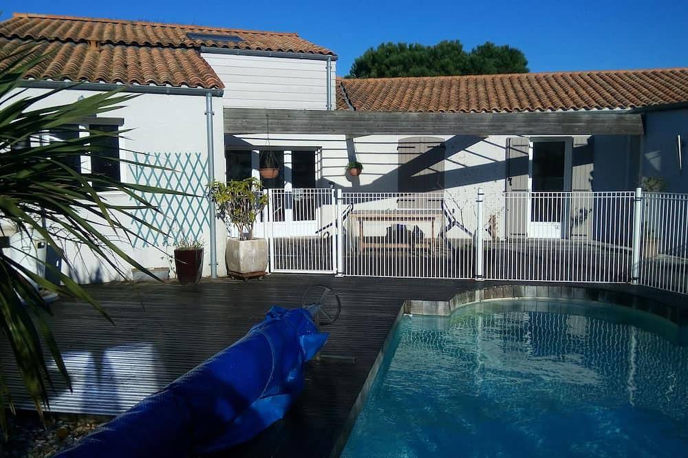 Maison spacieuse et calme avec piscine chauffée à Angoulins in Angoulins, Région de La Rochelle