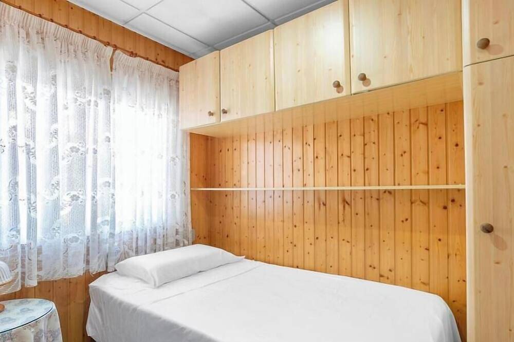 Oak & Sea Retreat – Carchuna in Urbanización La Perla de Andalucía, Motril