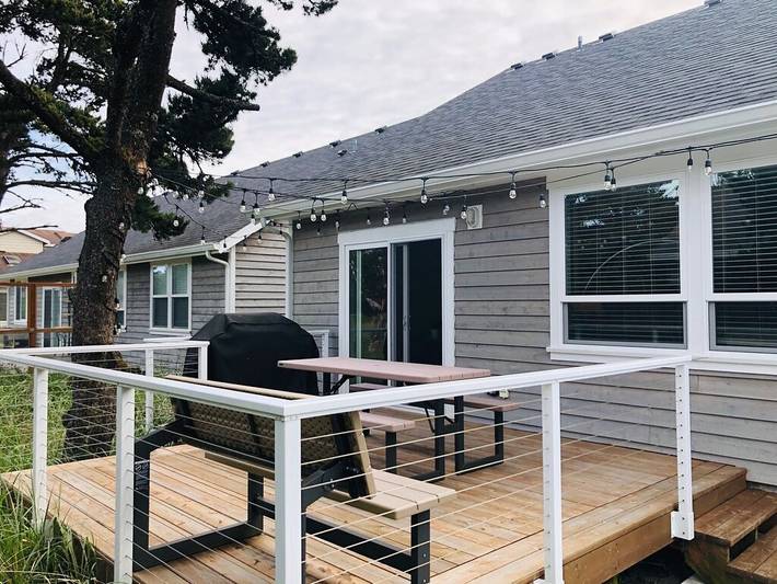 Vacation house for 8 people, with pool and terrace in Pacific City