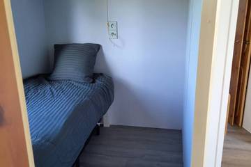 Chalet pour 6 Personnes dans Yèvres, Région de Châteaudun, Photo 2