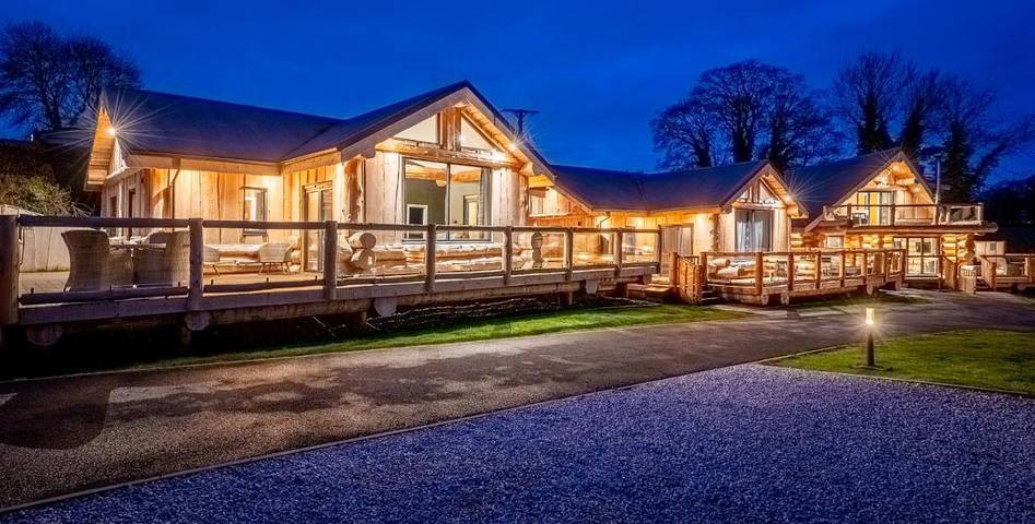 Holiday rental for 4 people, with Hot tub and Garden as well as Sauna in Addingham