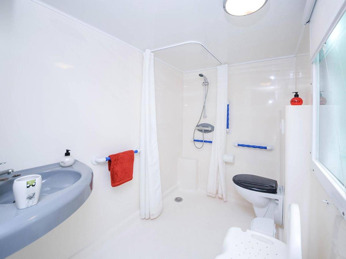 2-Bedroom Eco Bungalow in Messanges, Côte d’Argent
