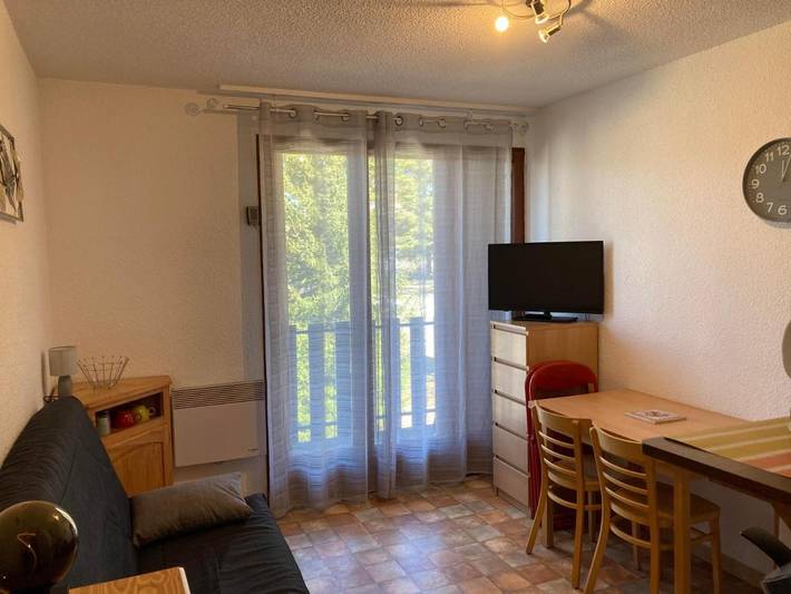 Gîte pour 4 personnes, avec balcon ainsi que piscine et vue dans Saint-Jean-Montclar - 3