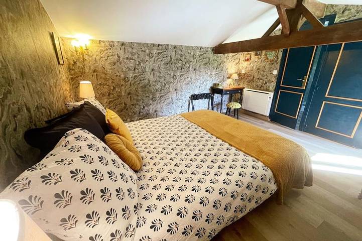 Gîte pour 2 personnes, avec jardin à Bréhémont - 4