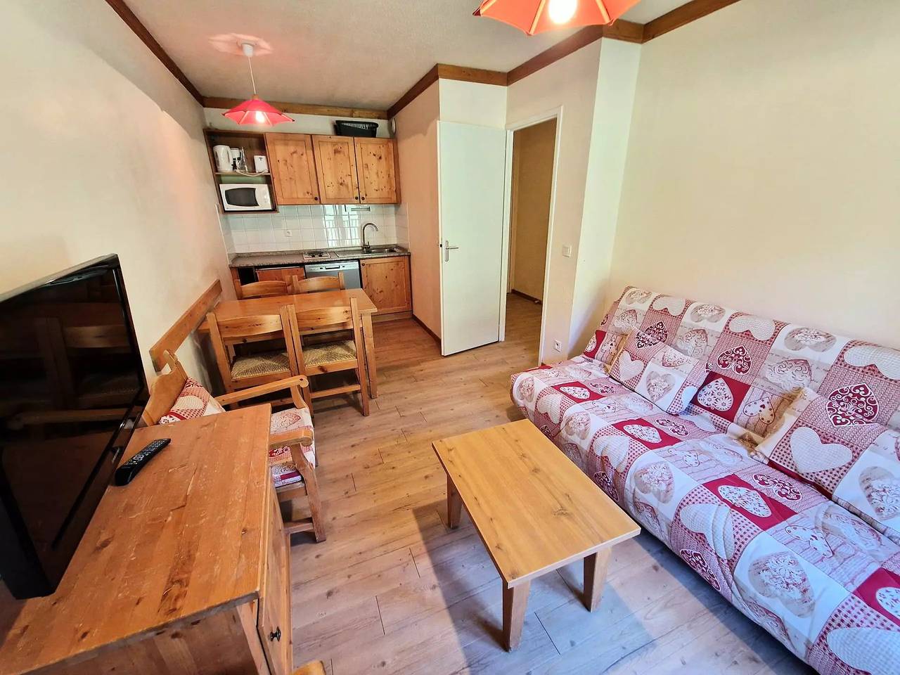 Appartement entier, 2 pièces 4 personnes avec vue sur piste in Valfréjus, Modane