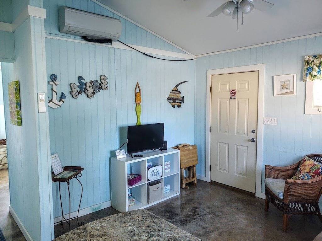 Charming Pet Friendly Cottage (# 1) in der Innenstadt von Port St. Joe in Port St. Joe, Emerald Coast