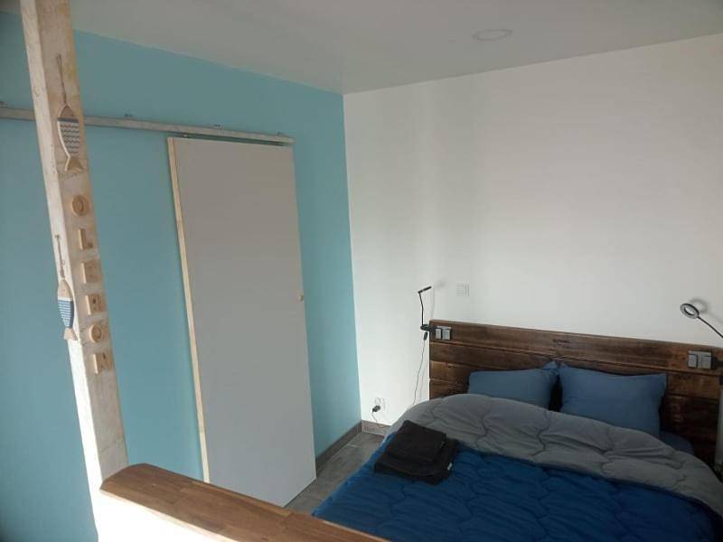 Appartement entier, Studio thème Oléron à Valdivienne in Valdivienne, Vienne (France)