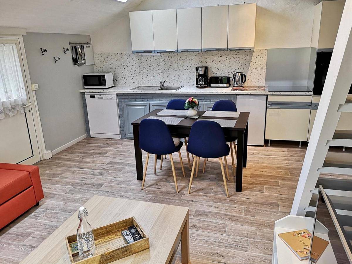 Two-Bedroom House in Vieil-Moutier, Région de Boulogne-sur-Mer