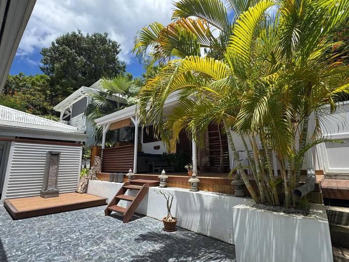 Location de vacances pour 2 personnes, avec piscine ainsi que terrasse et vue dans Plage du Rocroy - 4