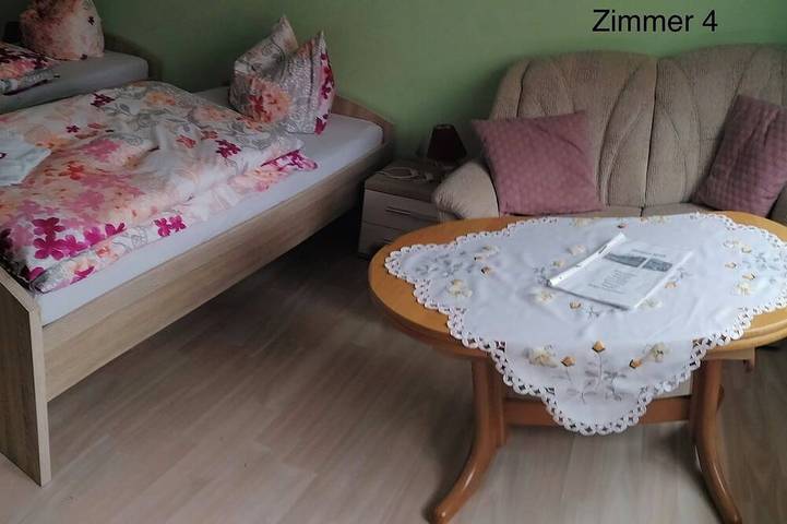 Ganze Wohnung, FeWo-Remde | Ferienwohnung in Erfurt, Thüringer Kernland